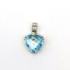 Colgante de oro blanco corazón azul